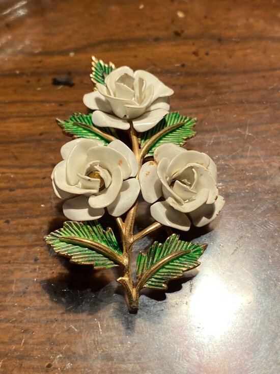 Signed TRIFARI Enamel Flower Brooch | Vintage White Rose and Green Leaf Pin | Co - Picture 1 of 4